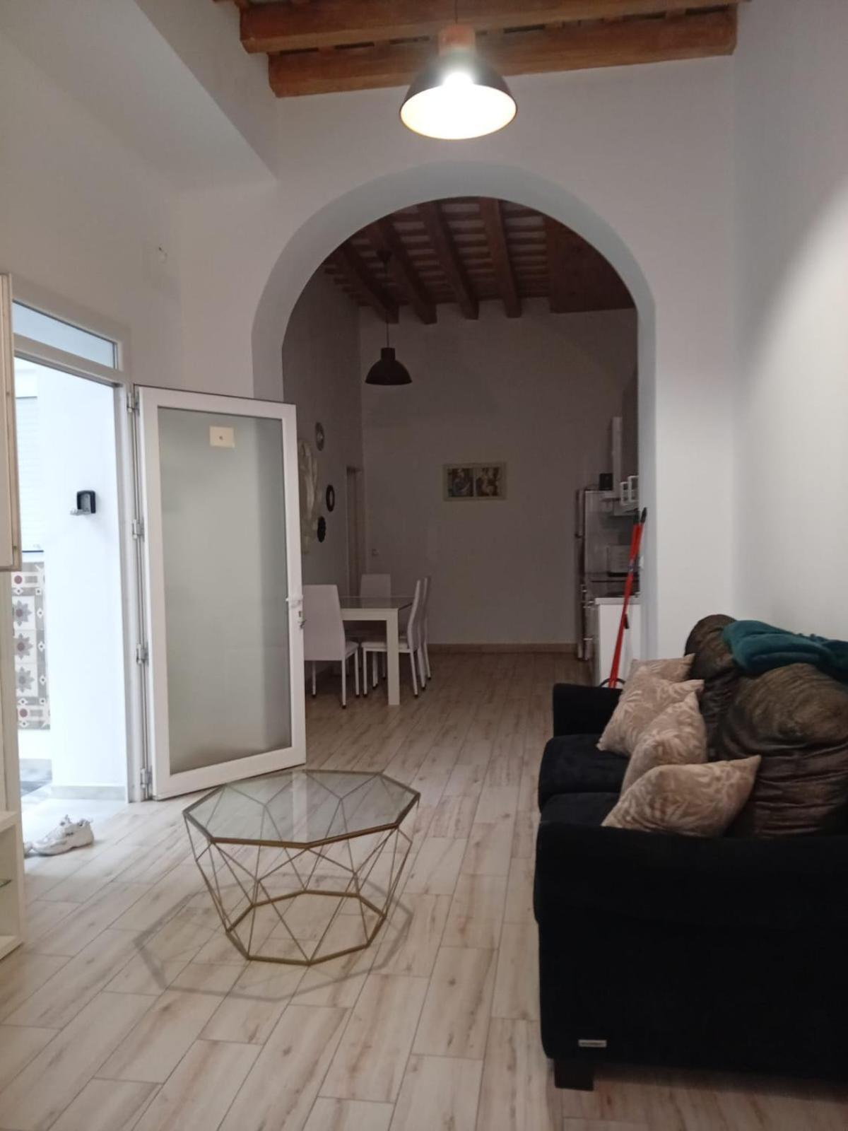 Apartamento Veedor 19 Dias Y Muchas Noches Cádiz Eksteriør bilde